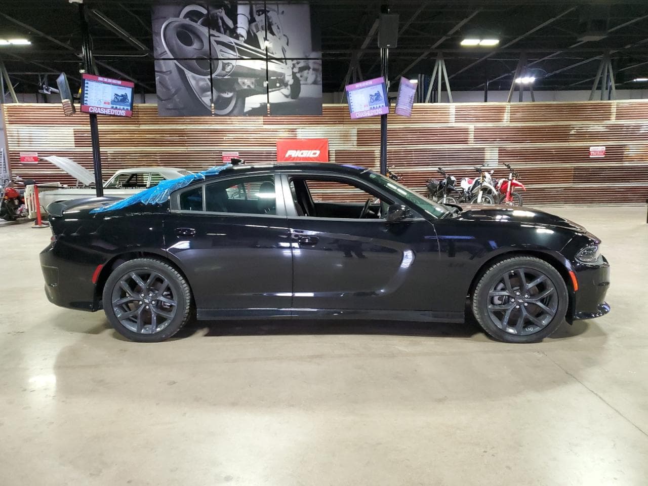 DODGE CHARGER