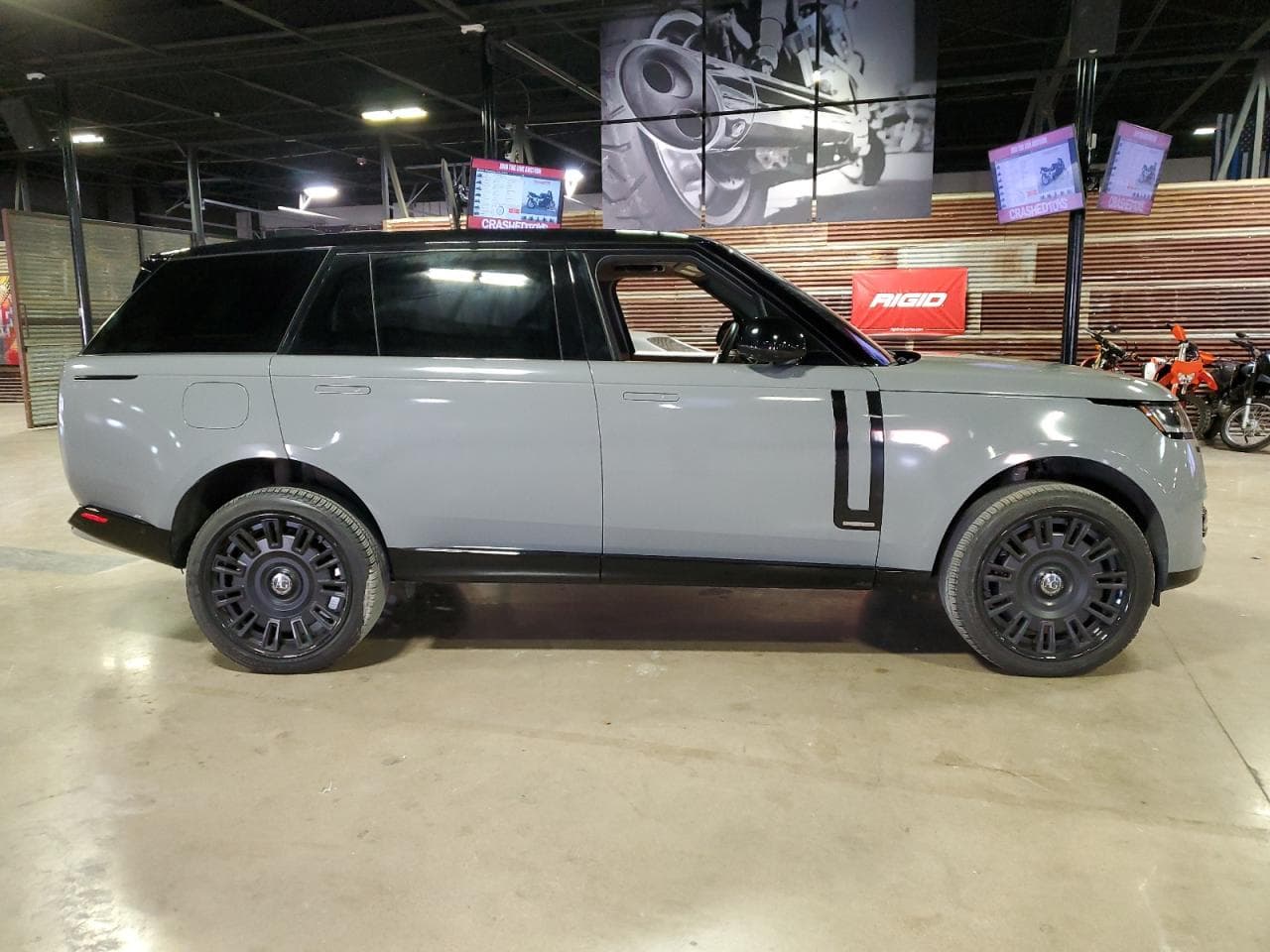 LAND ROVER RANGEROVER
