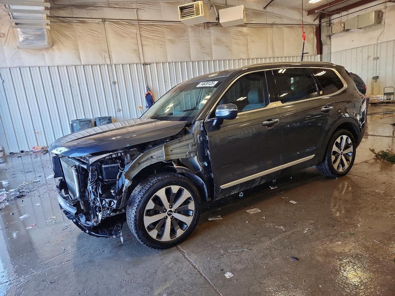 KIA TELLURIDE
