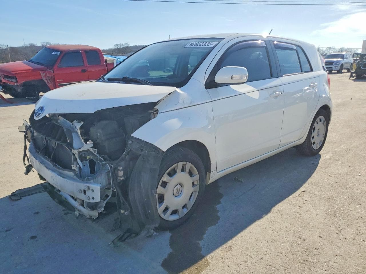 2011 TOYOTA SCION XD