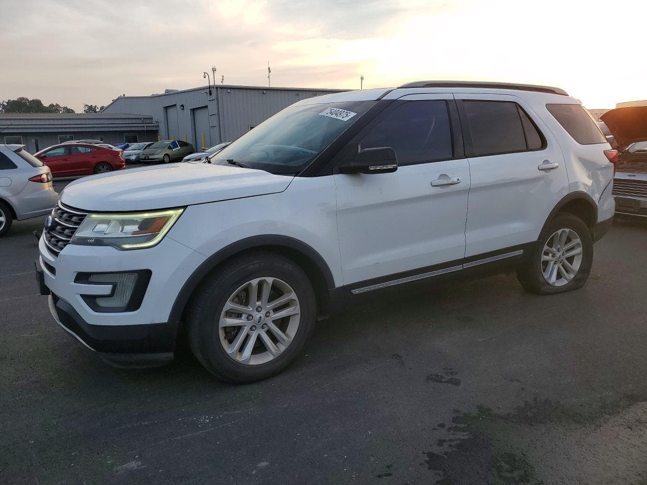 FORD EXPLORER
