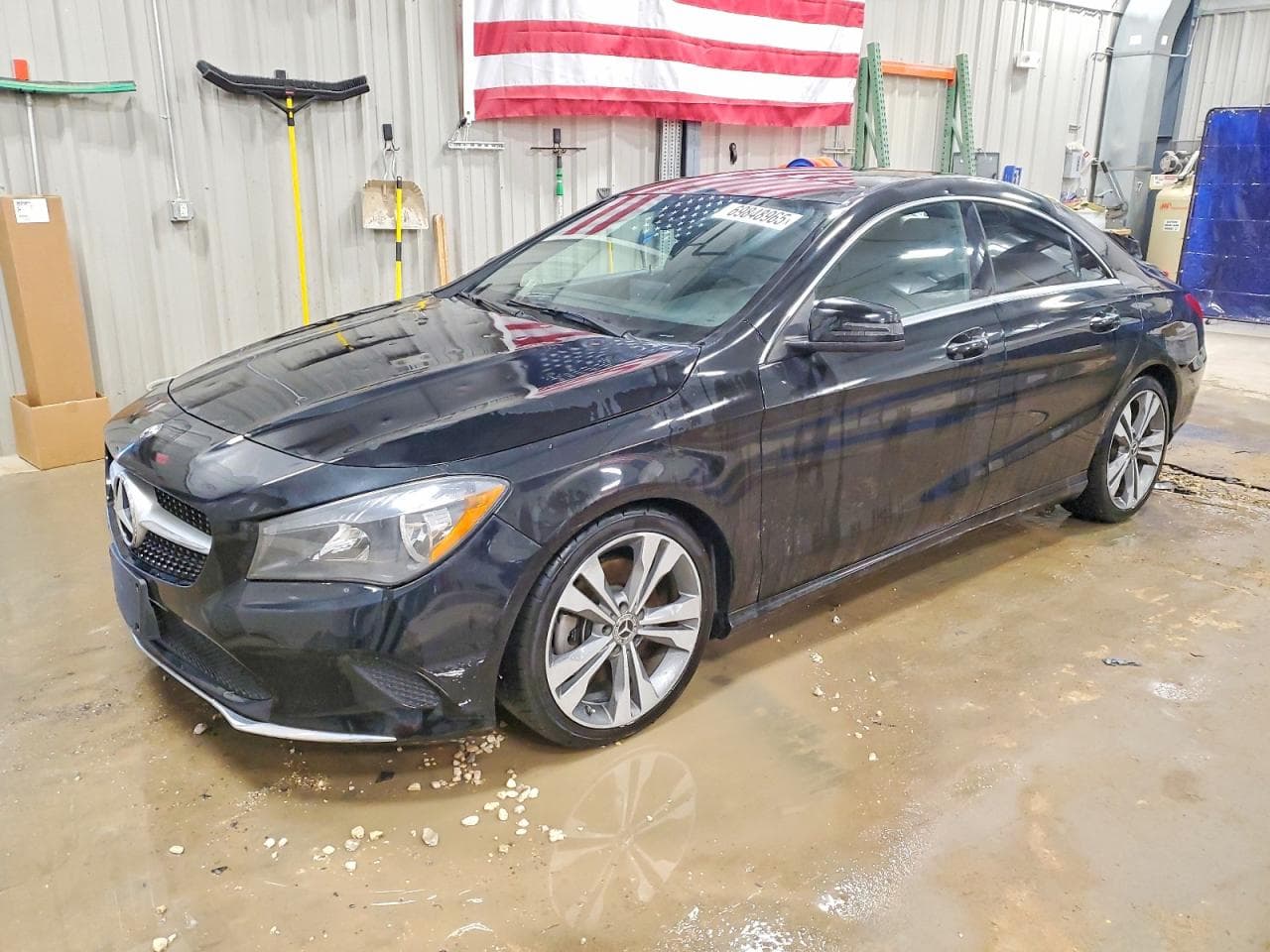 MERCEDES-BENZ CLA250 4MA