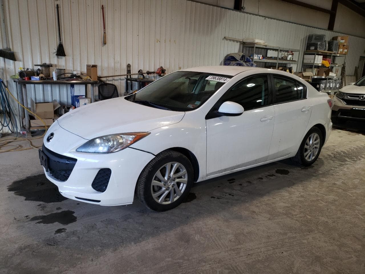 MAZDA 3