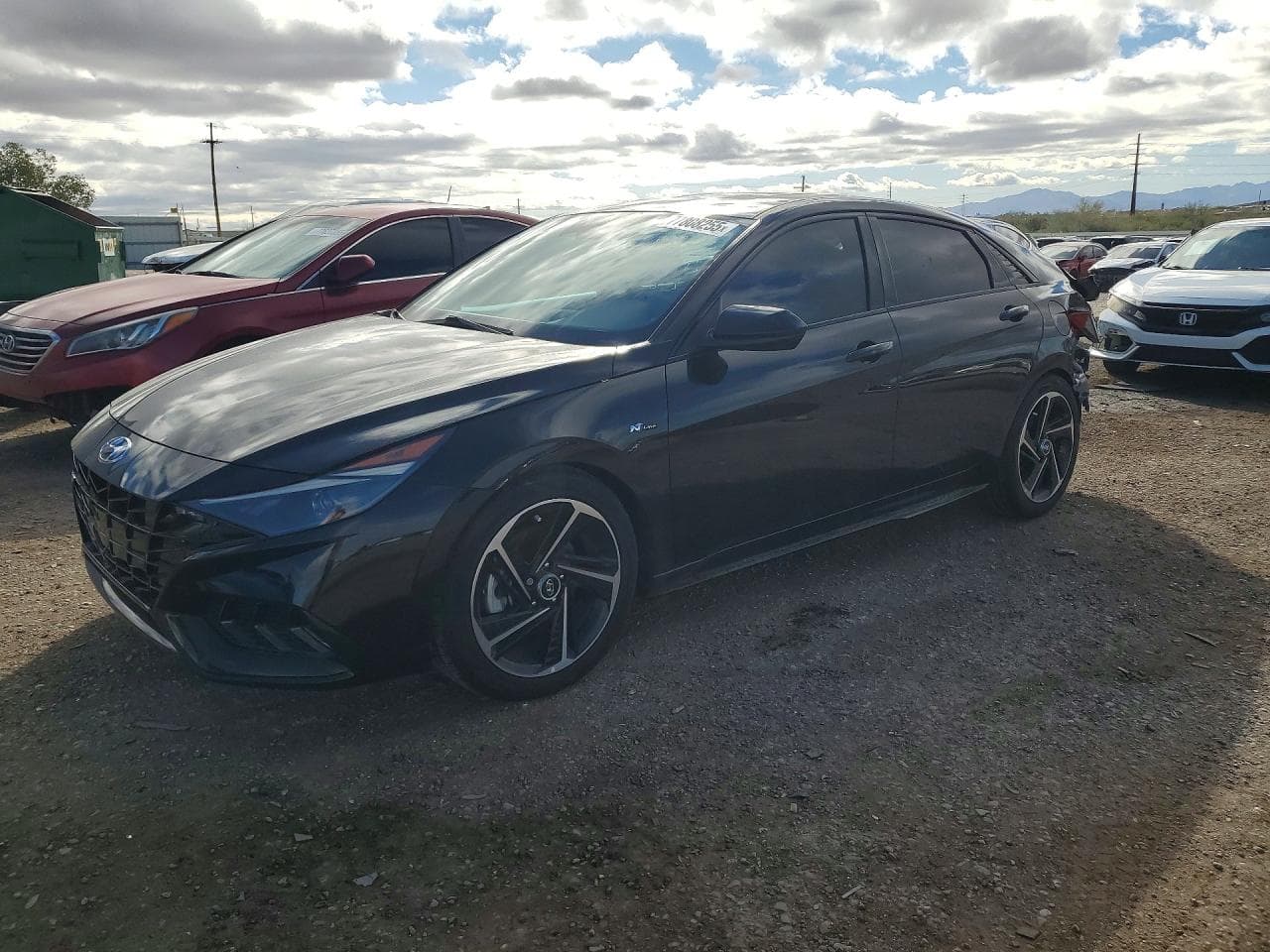 HYUNDAI ELANTRA