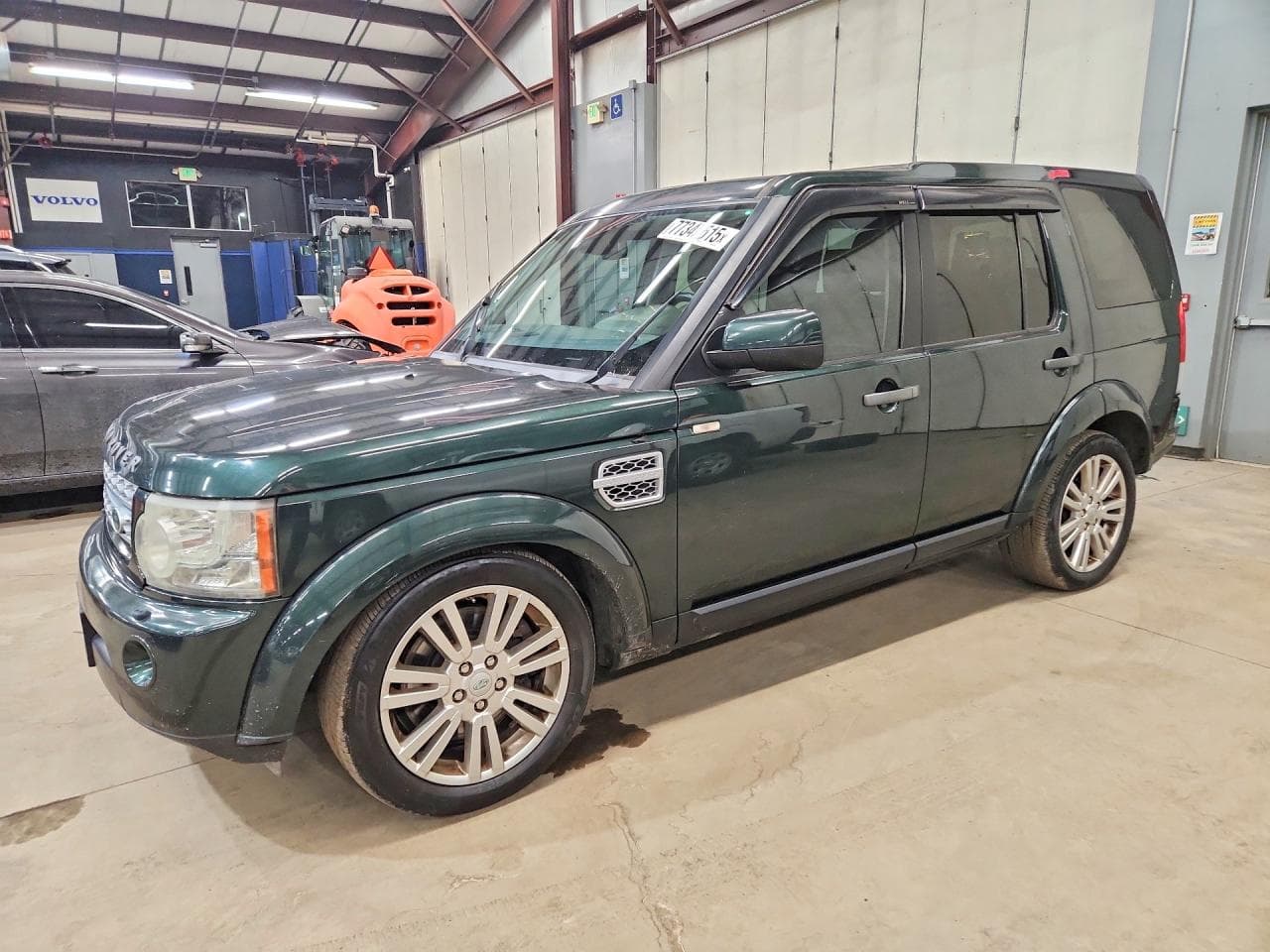 LAND ROVER LR4