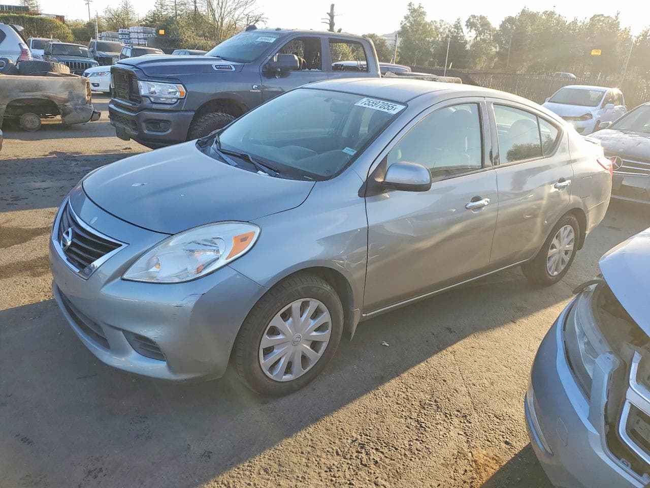 NISSAN VERSA