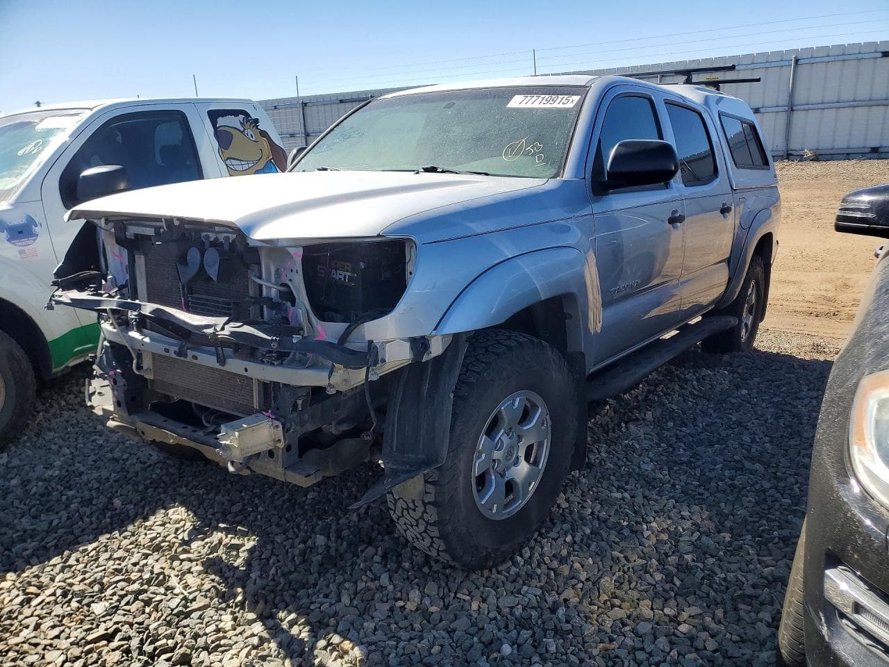 TOYOTA TACOMA