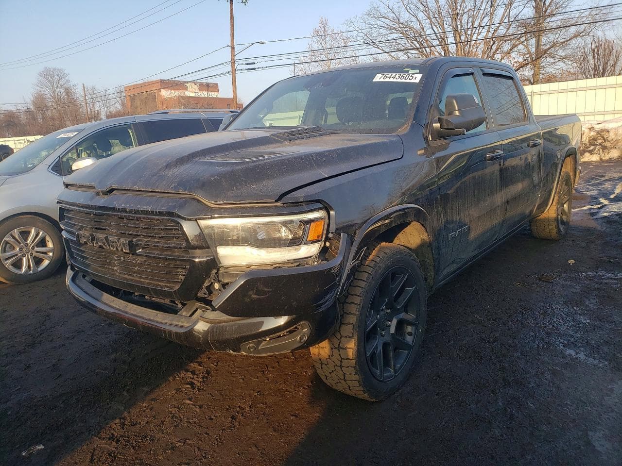 RAM TRUCKS 1500