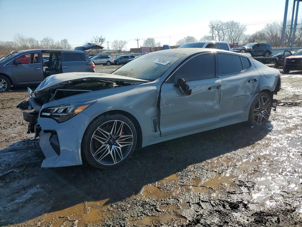 KIA STINGER