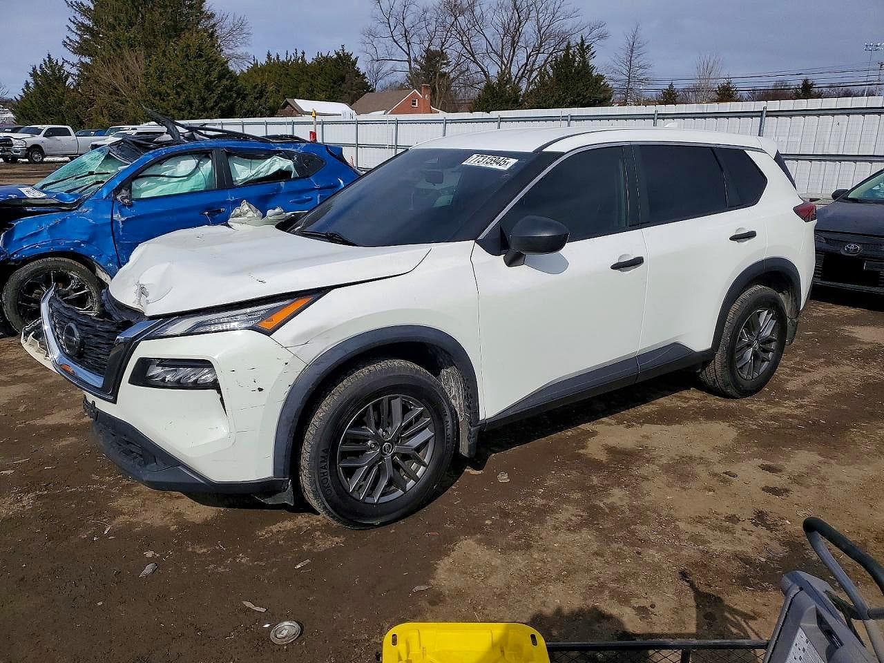 NISSAN ROGUE