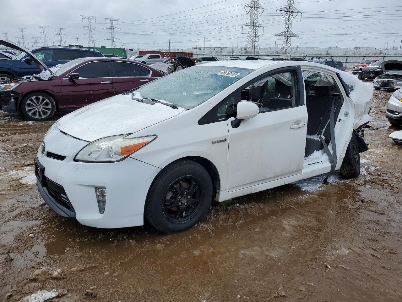 2013 TOYOTA PRIUS THRE