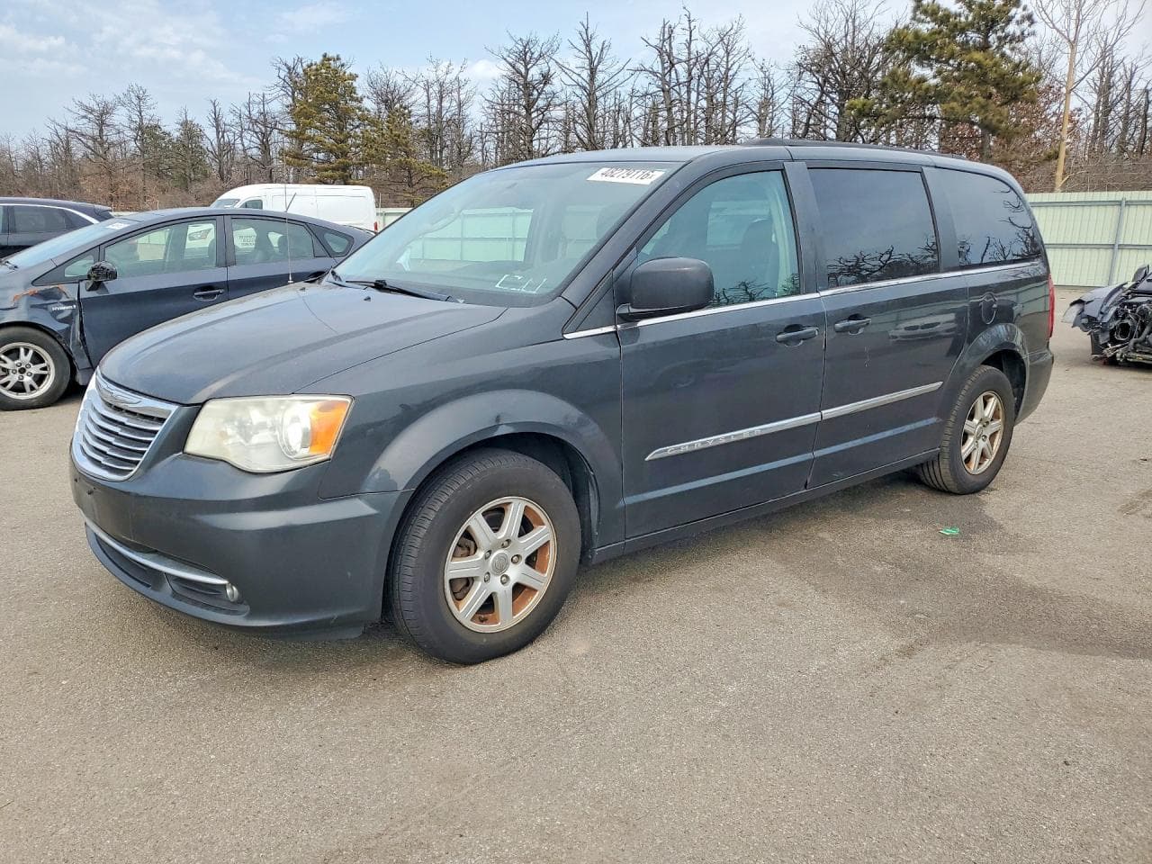 CHRYSLER MINIVAN