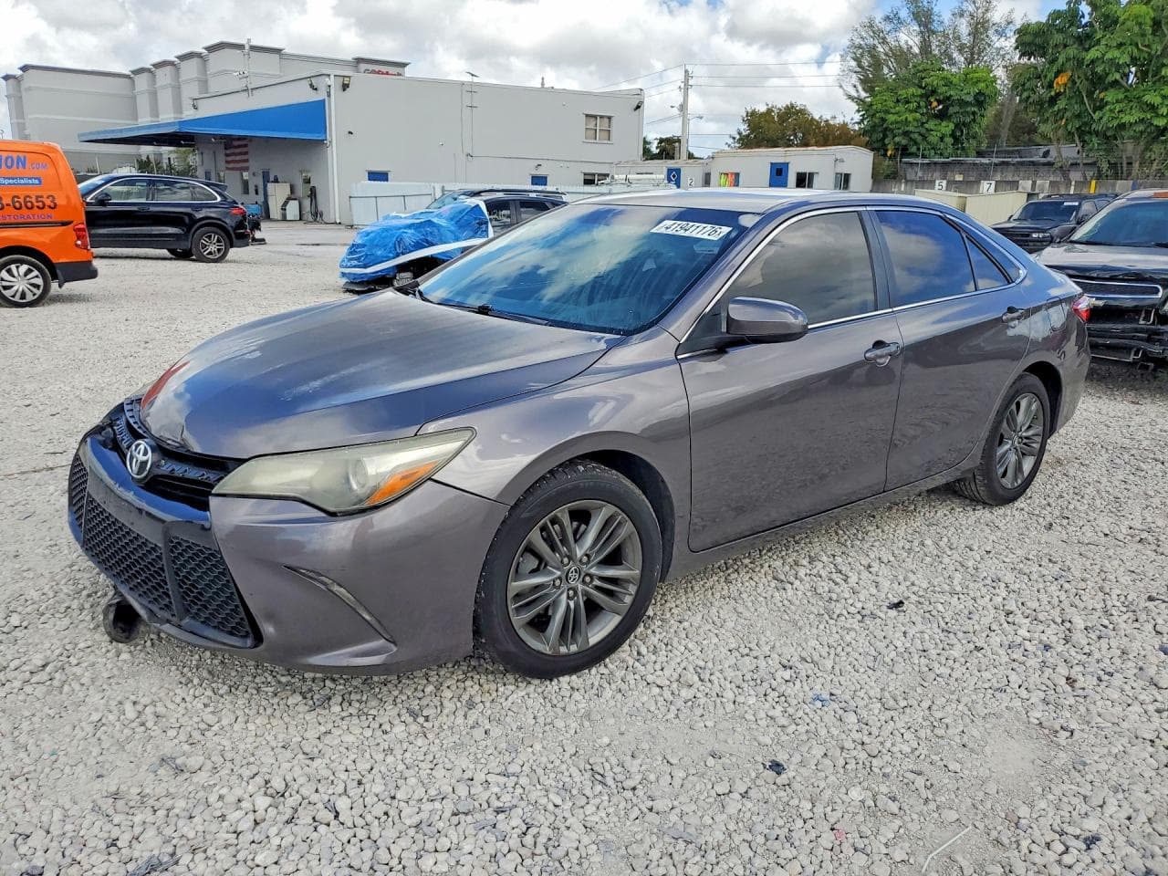 2017 TOYOTA CAMRY