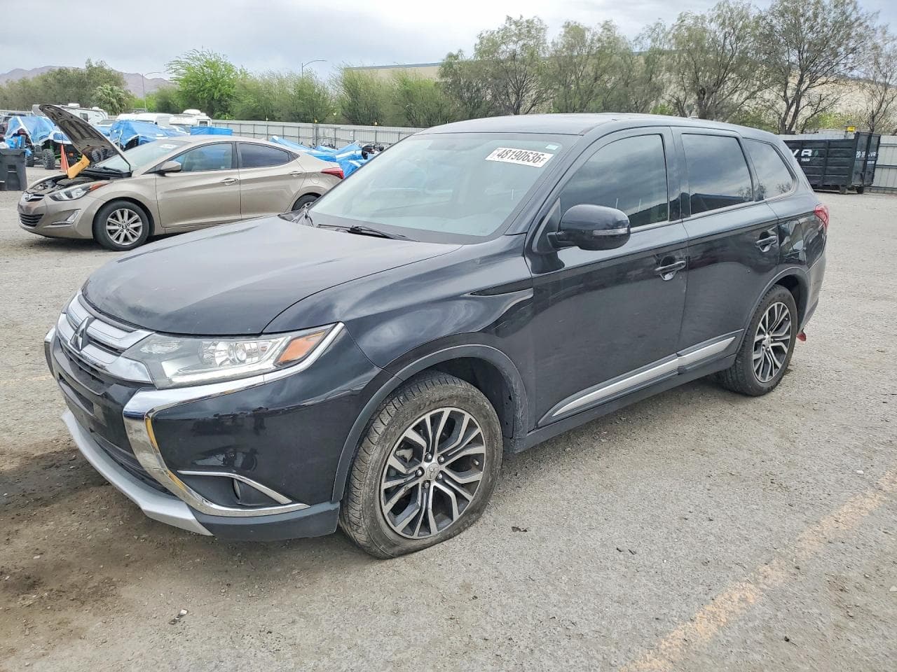 MITSUBISHI OUTLANDER