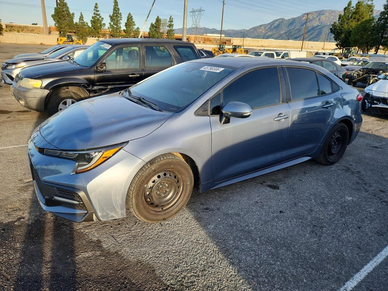 TOYOTA COROLLA