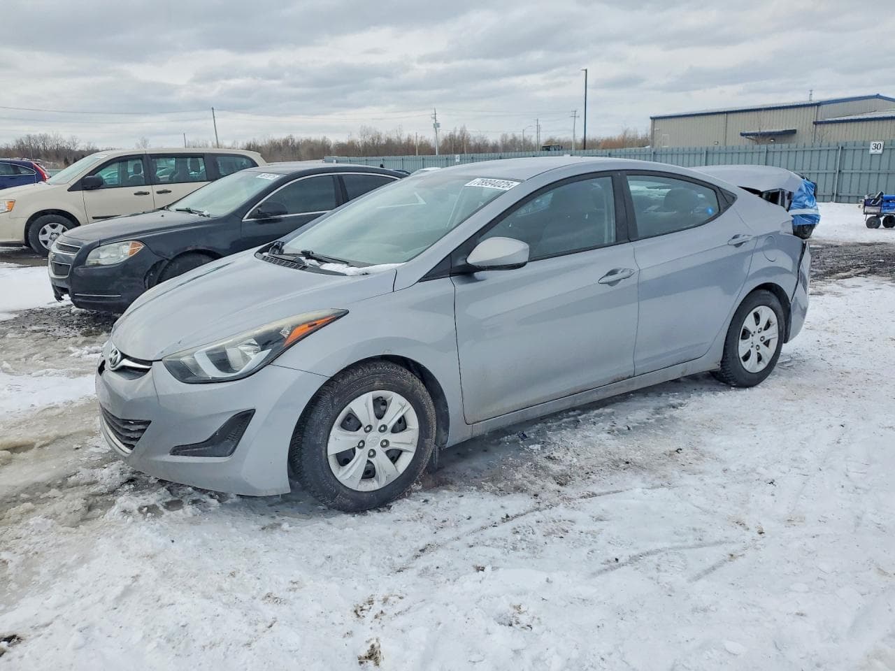 HYUNDAI ELANTRA