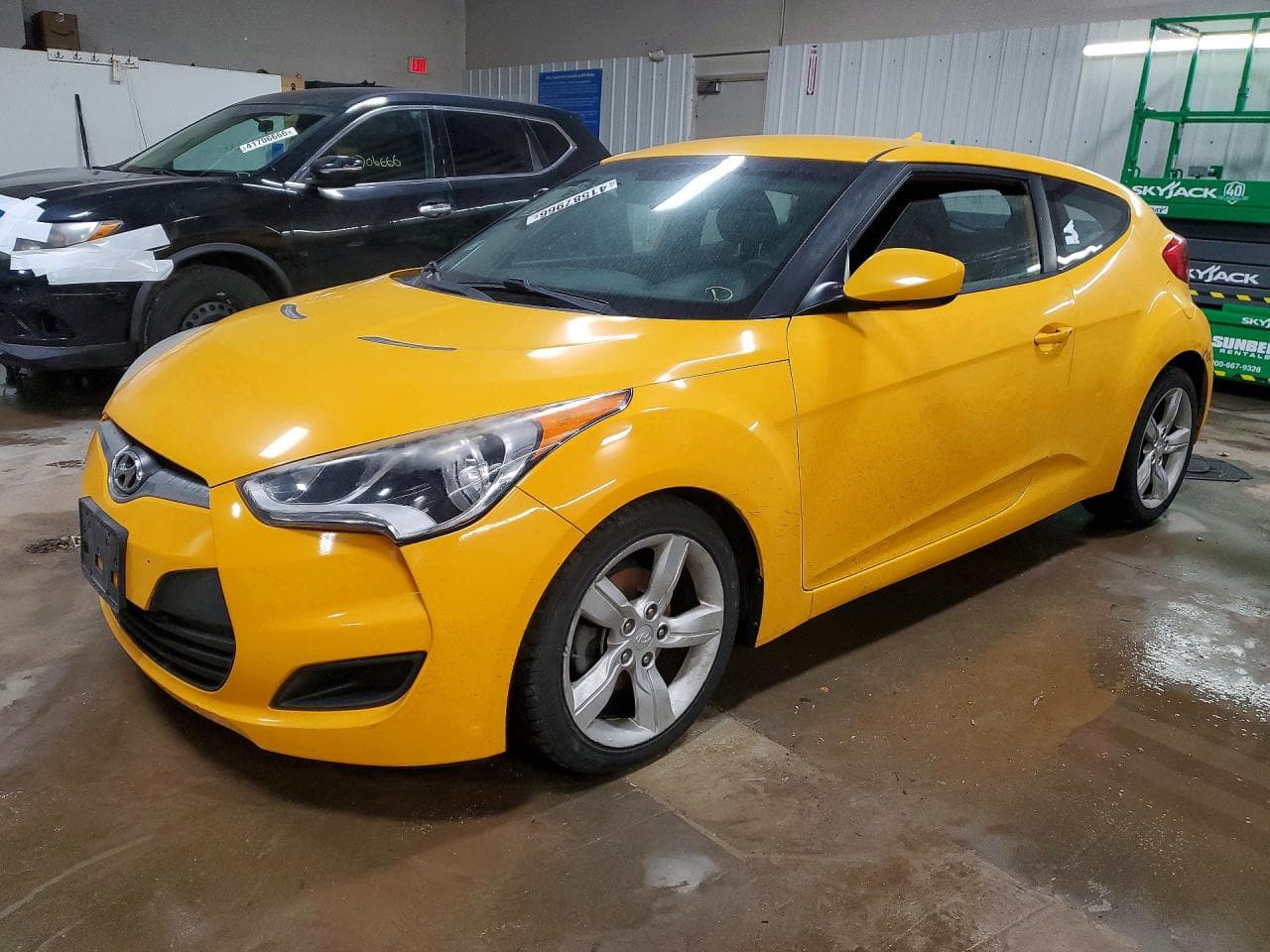 HYUNDAI VELOSTER