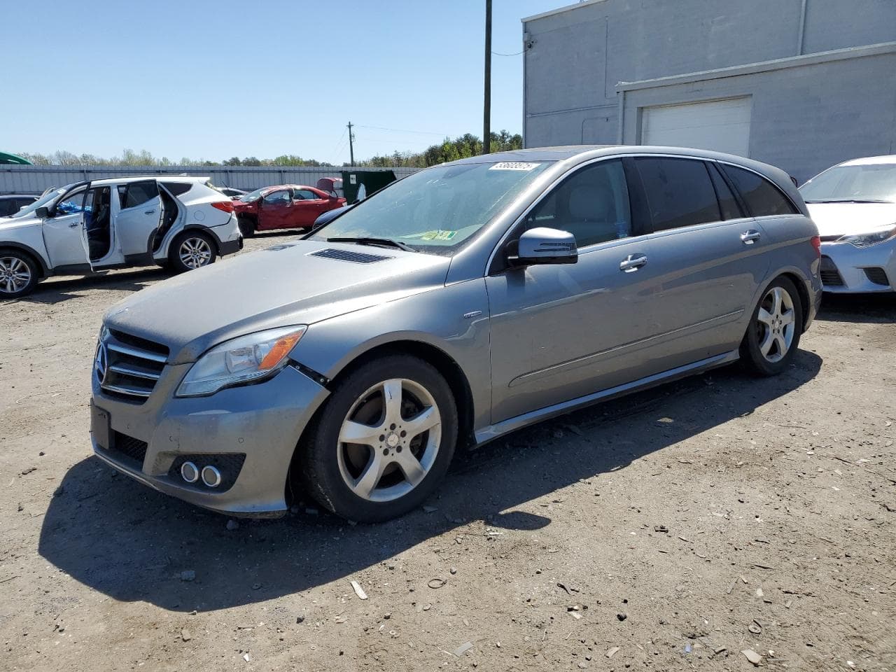 MERCEDES-BENZ R-CLASS