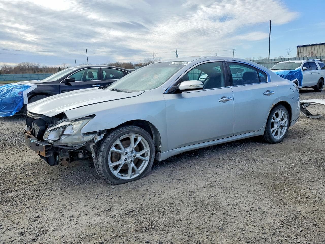 NISSAN MAXIMA