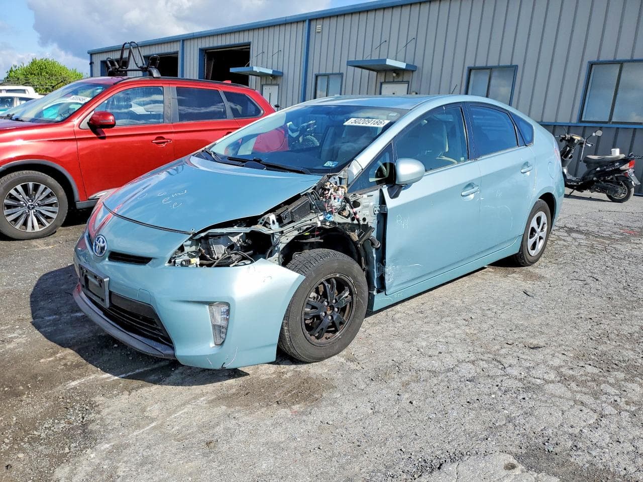 TOYOTA PRIUS