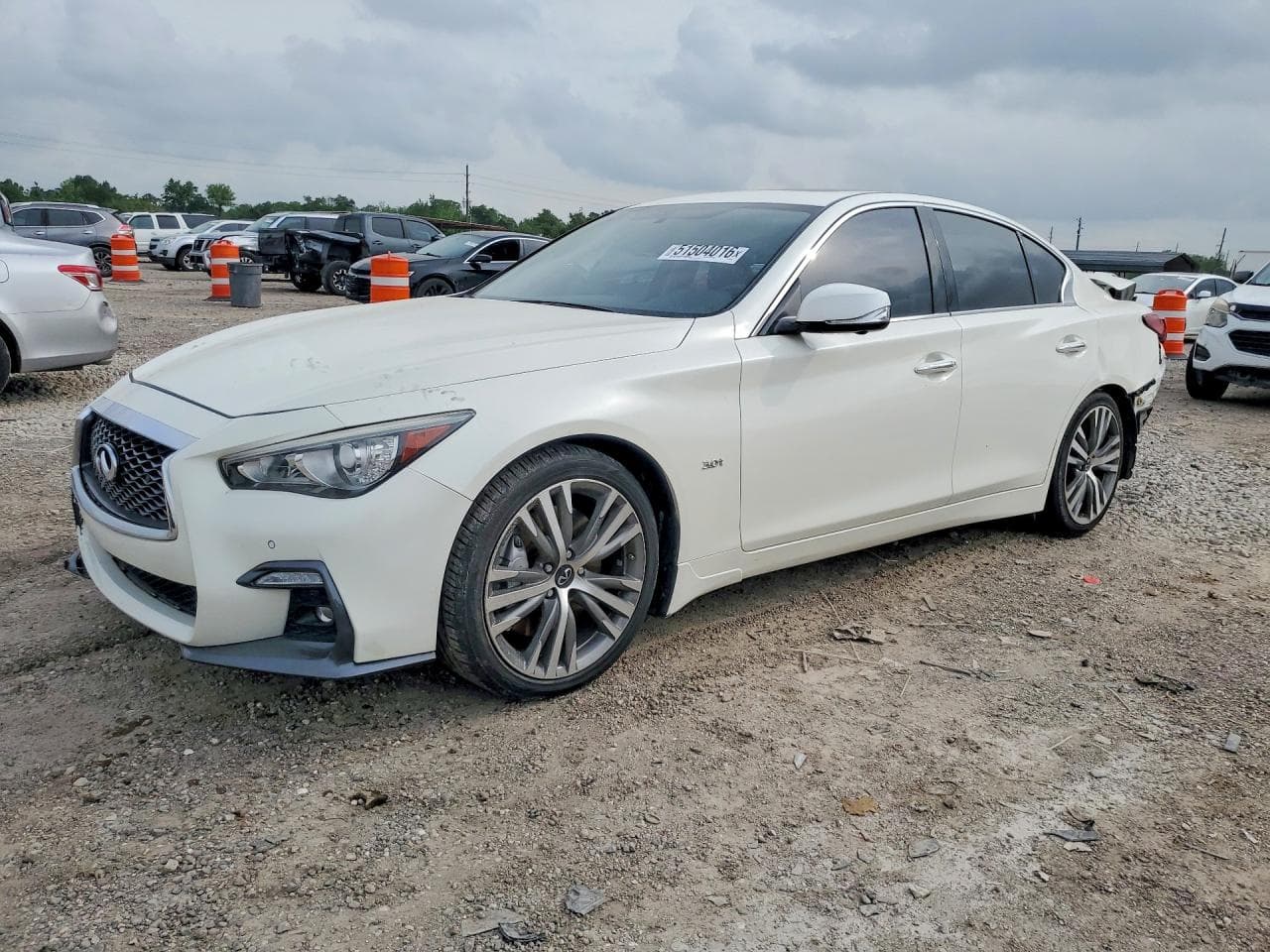 INFINITI Q50