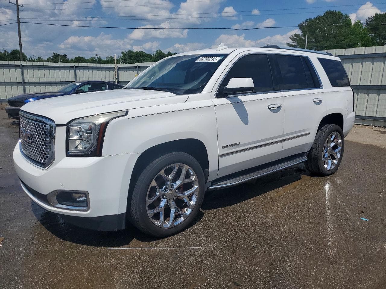 GMC YUKON