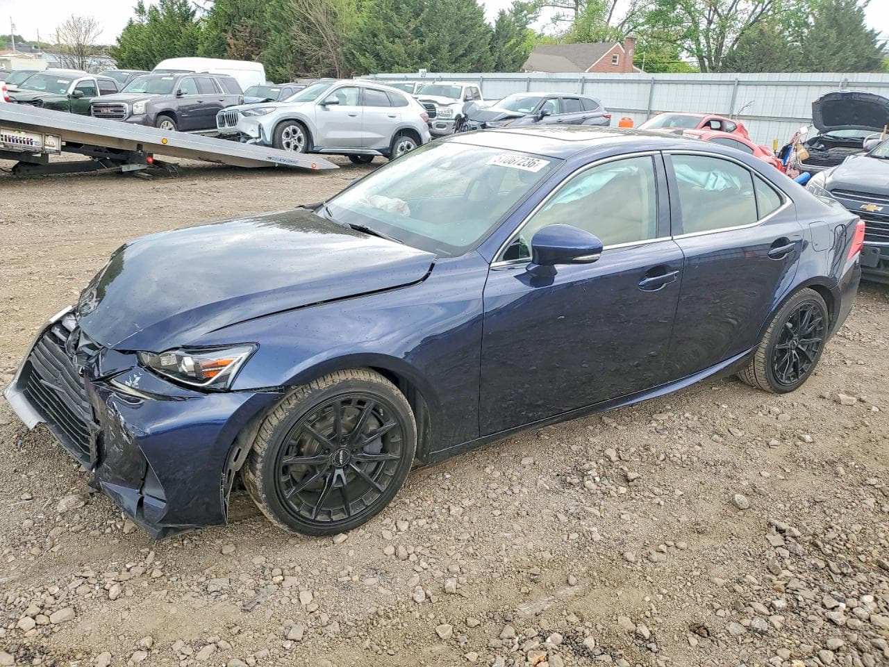 LEXUS IS