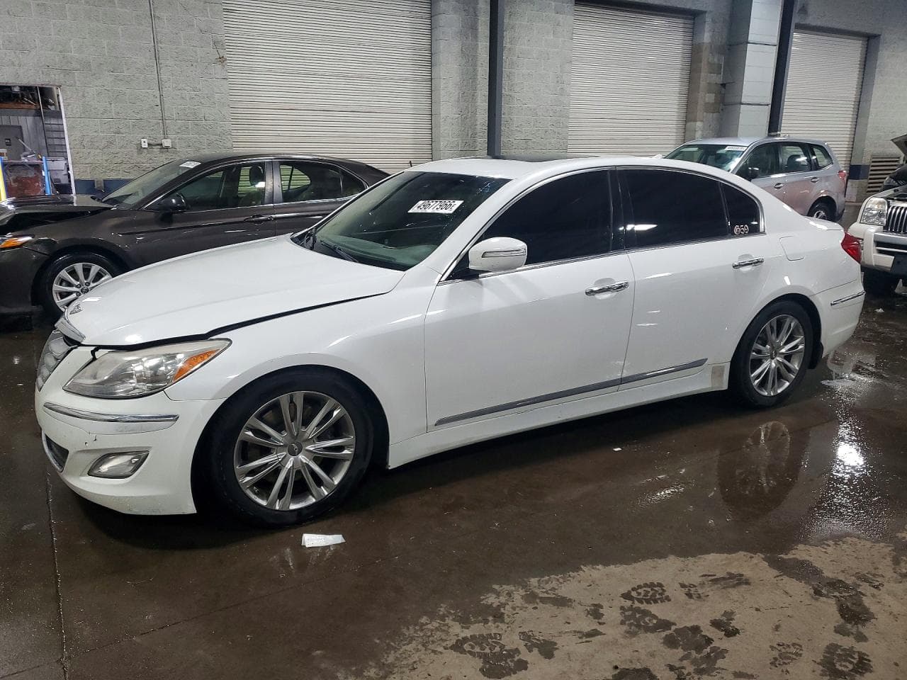 HYUNDAI GENESIS