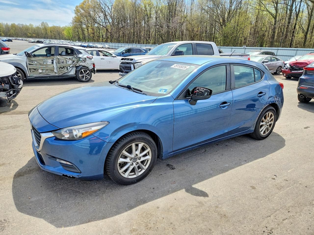 MAZDA 3