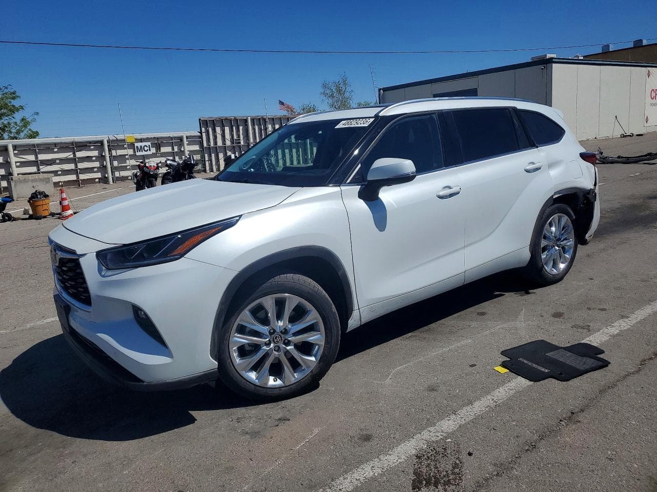 TOYOTA HIGHLANDER