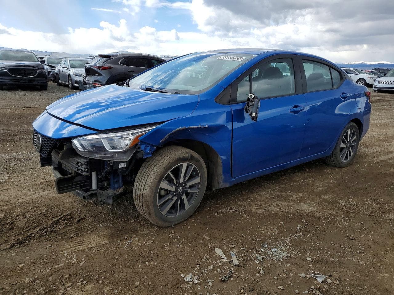 NISSAN VERSA