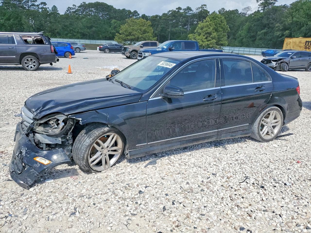 MERCEDES-BENZ C-CLASS