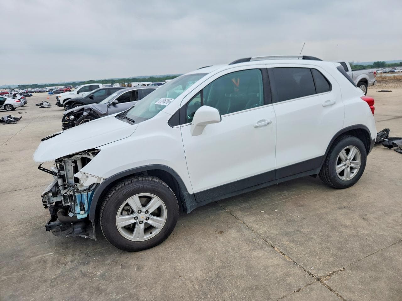 CHEVROLET TRAX