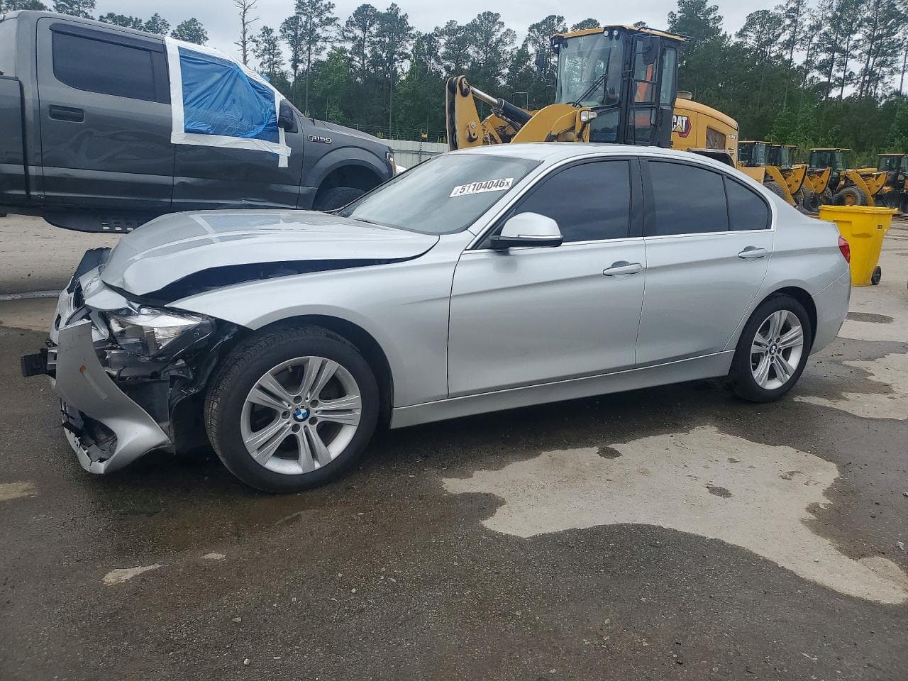 BMW 330
