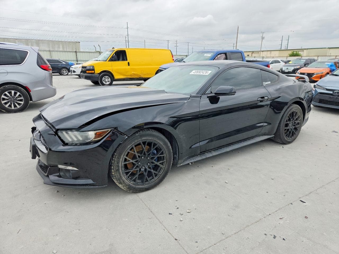 FORD MUSTANG