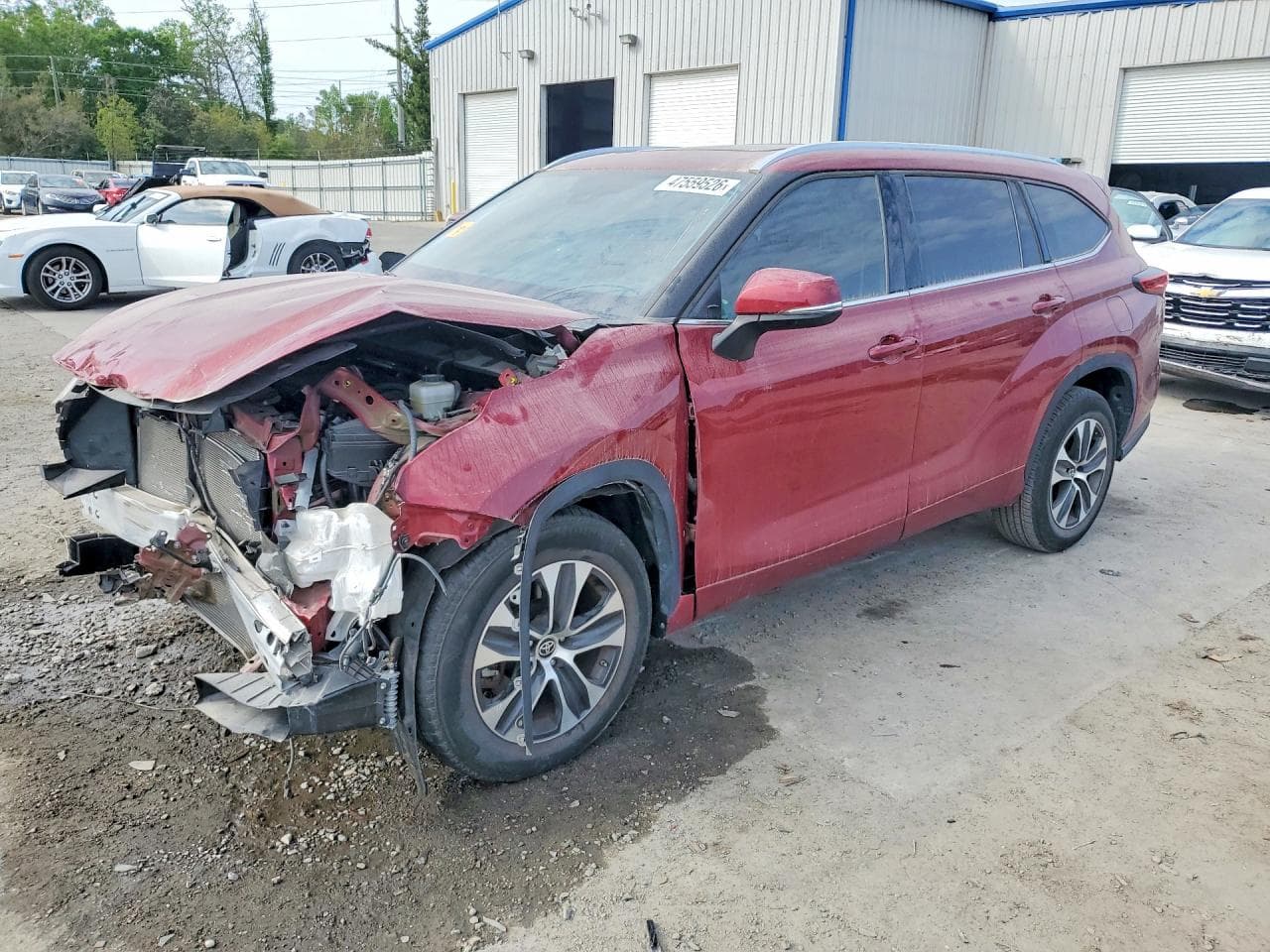 TOYOTA HIGHLANDER