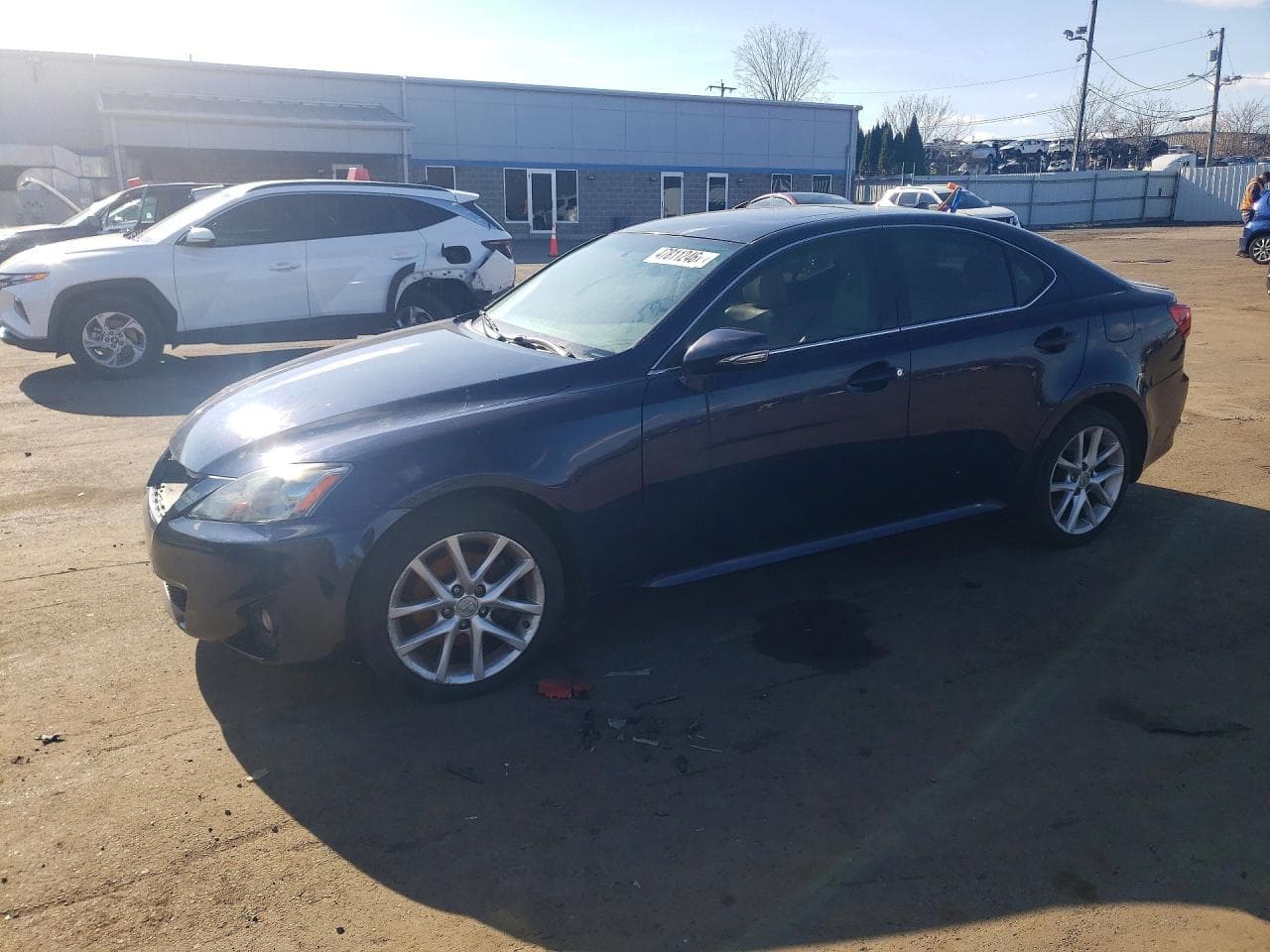 LEXUS IS