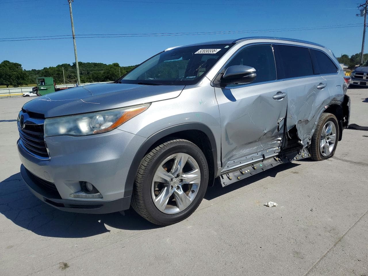 TOYOTA HIGHLANDER