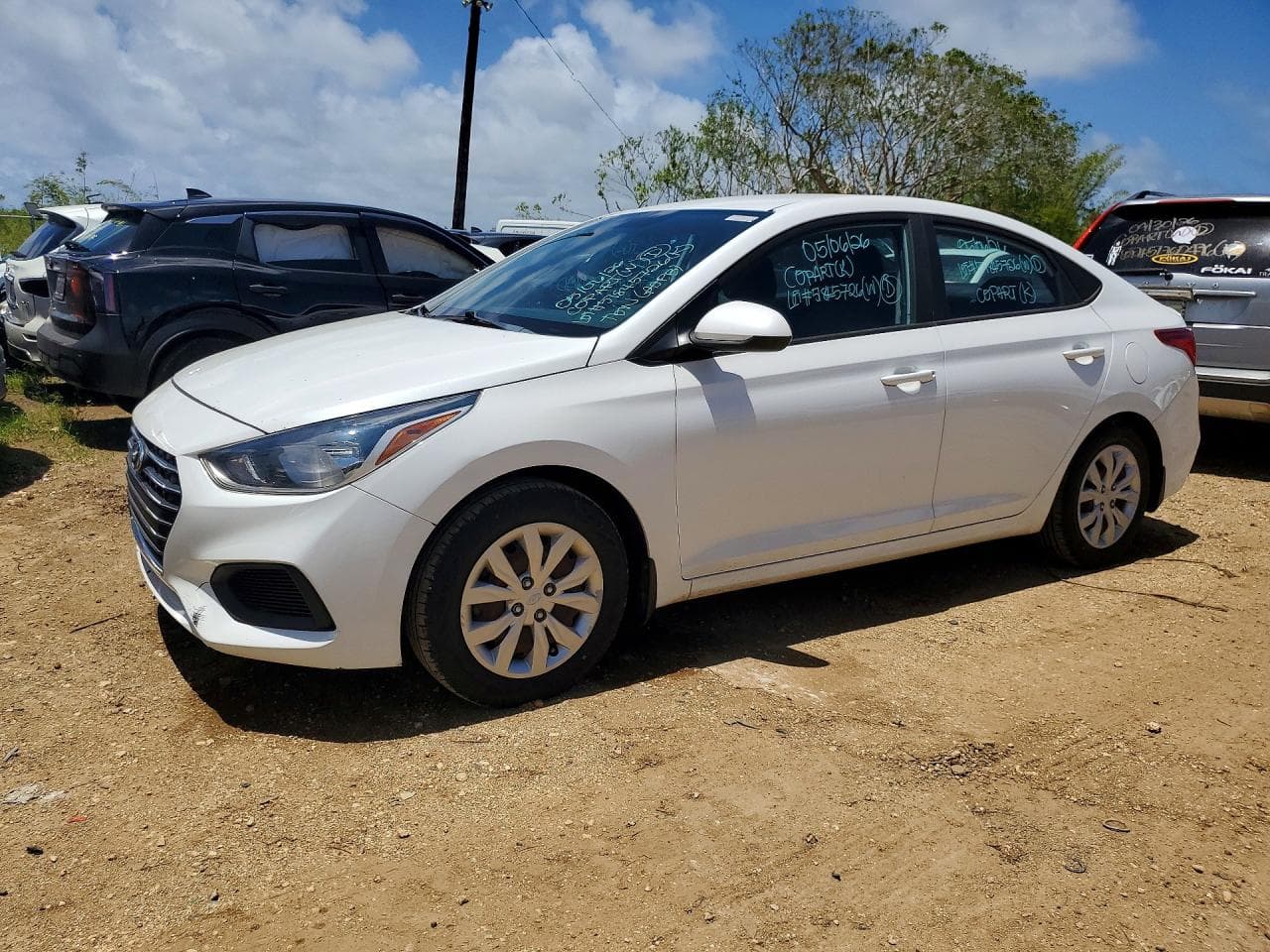 HYUNDAI ACCENT