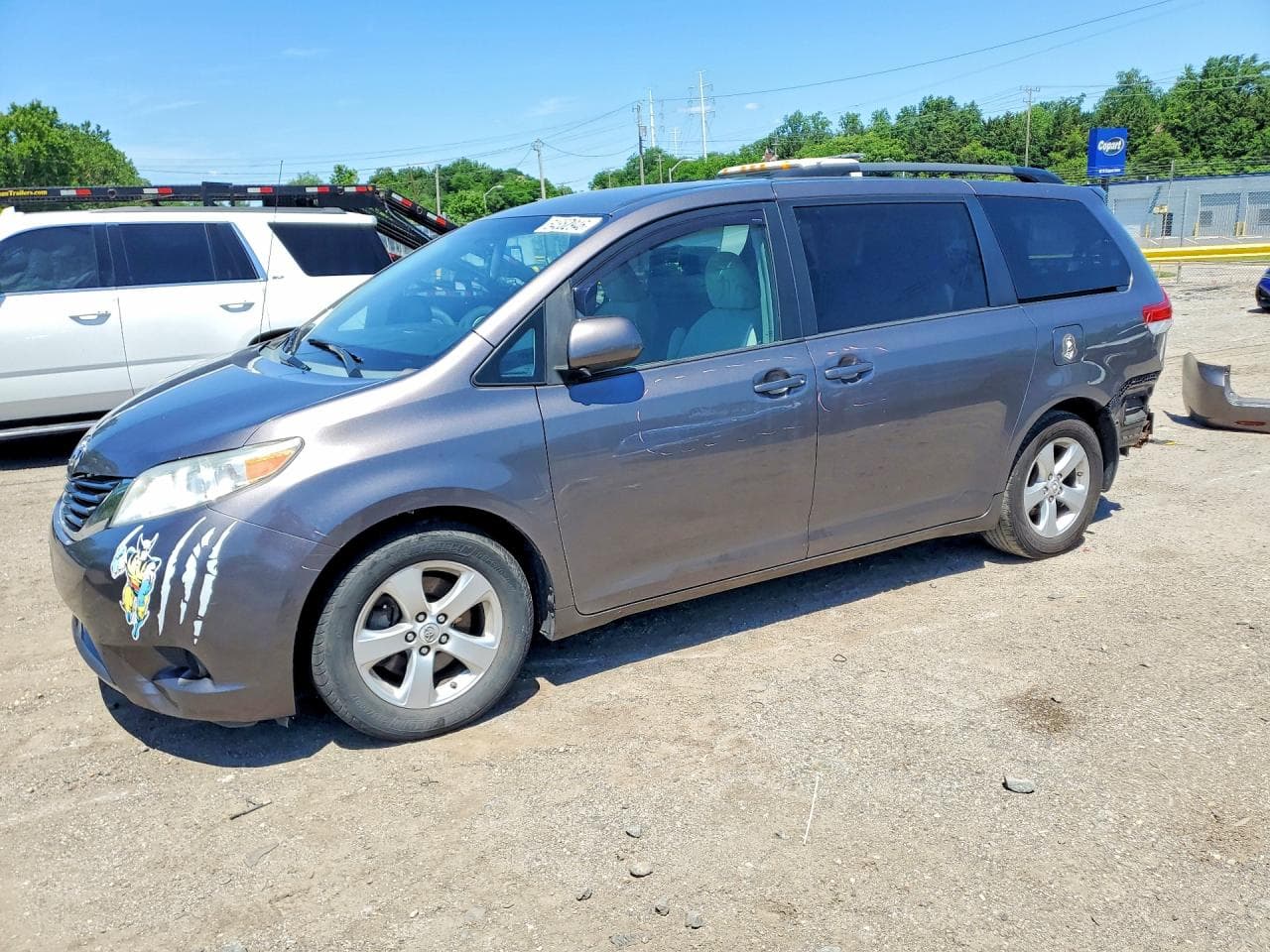 TOYOTA SIENNA