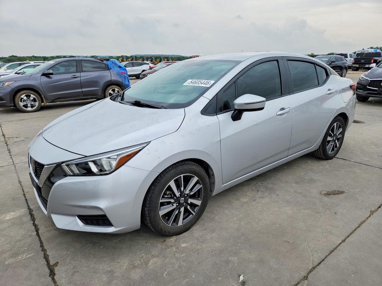 NISSAN VERSA
