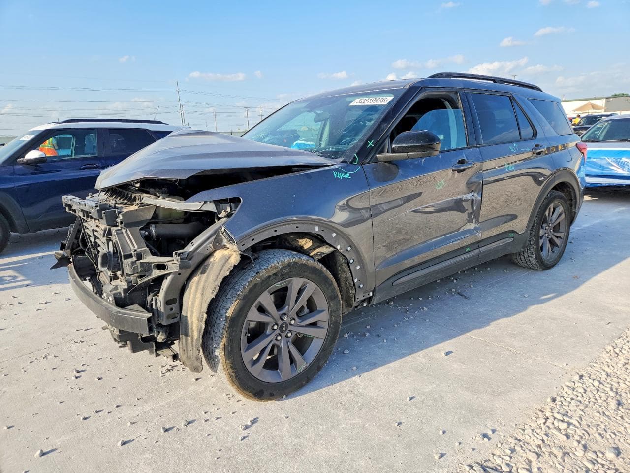 FORD EXPLORER