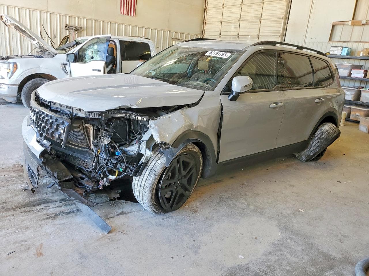 KIA TELLURIDE