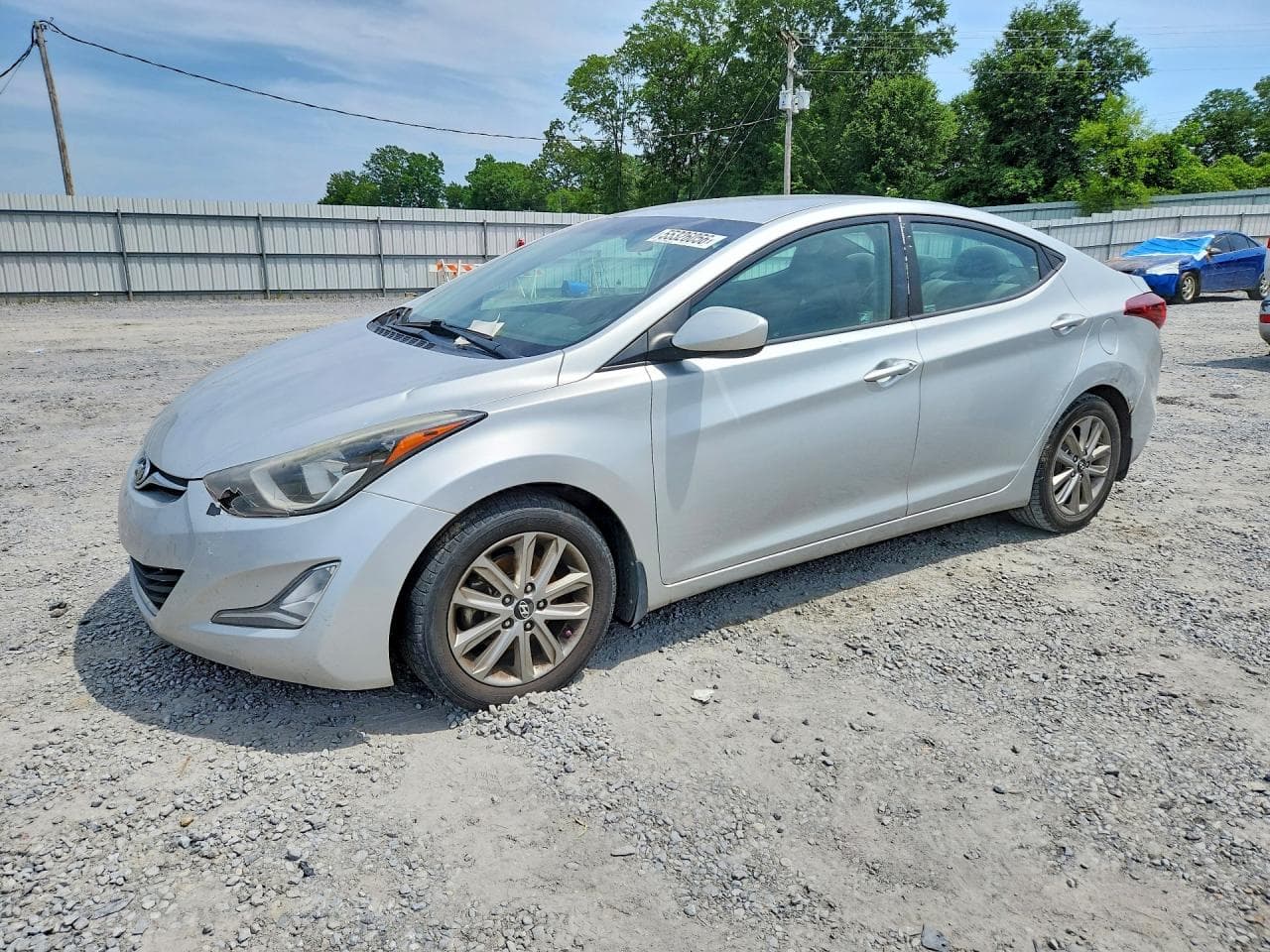 HYUNDAI ELANTRA