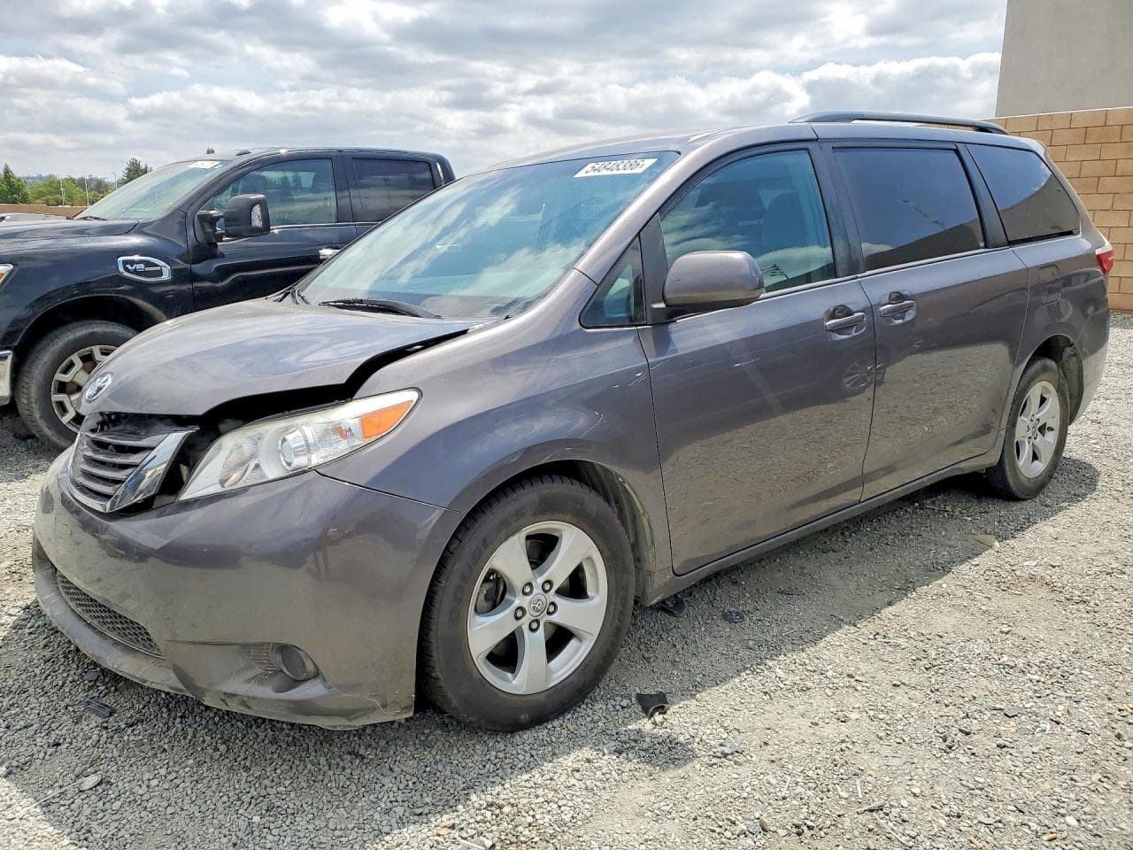 TOYOTA SIENNA