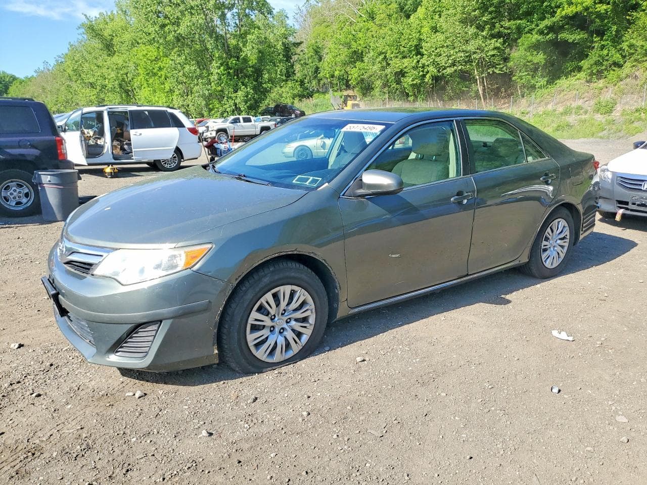 TOYOTA CAMRY