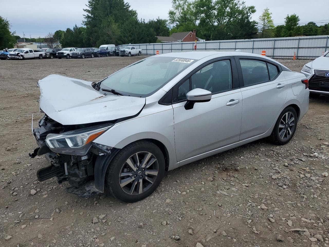 NISSAN VERSA