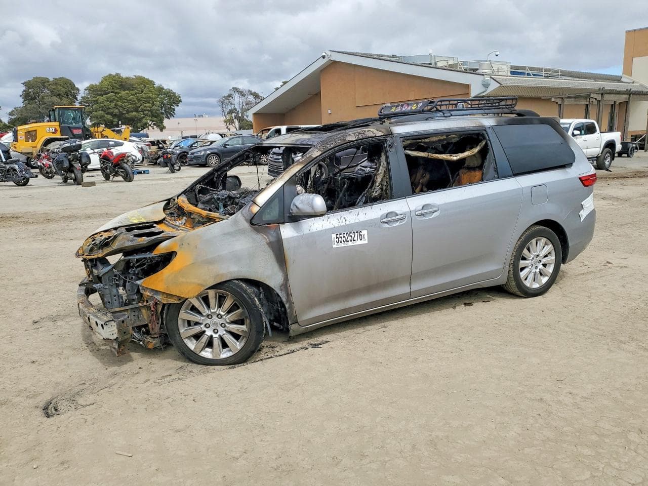 TOYOTA SIENNA