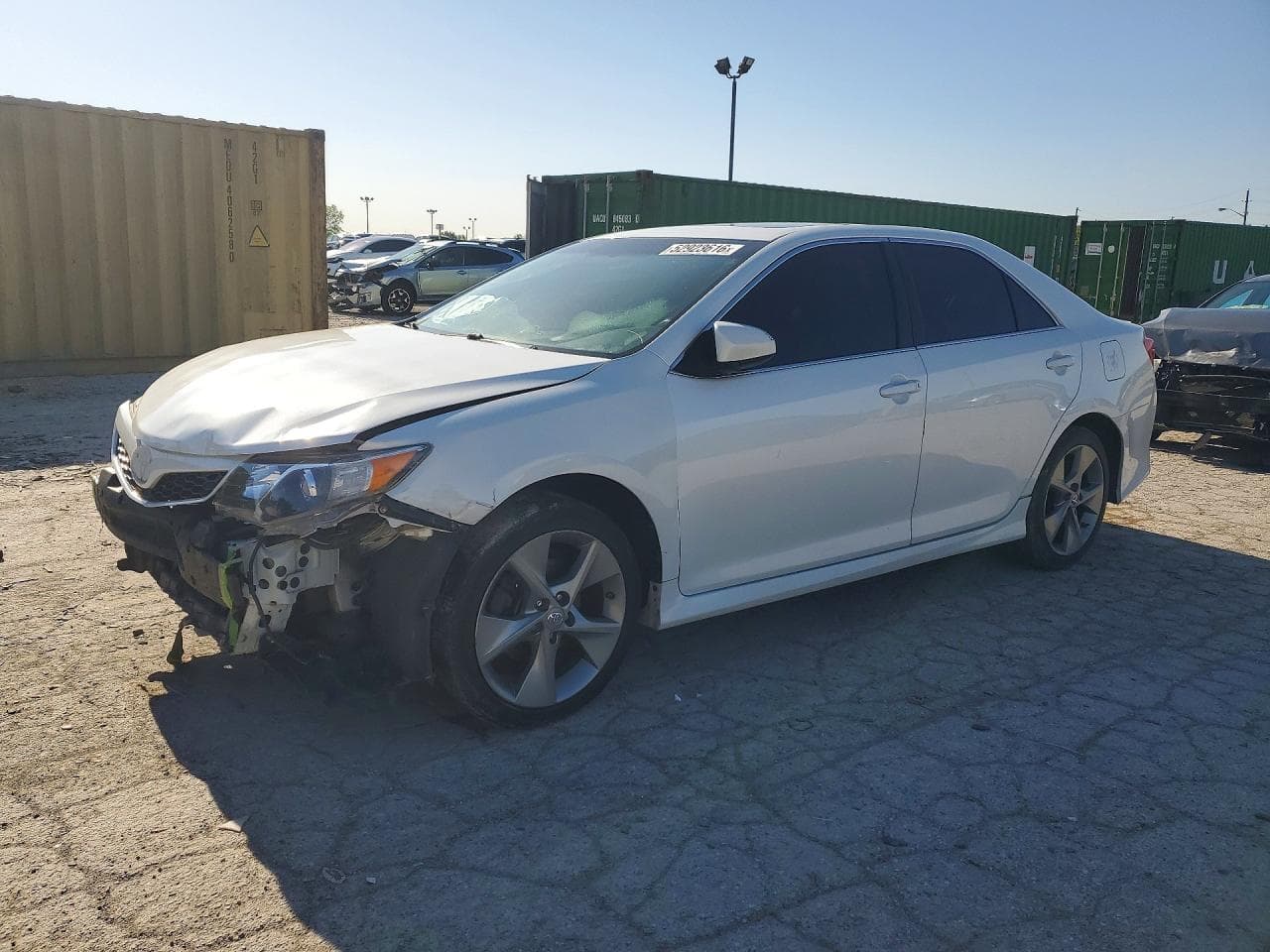 TOYOTA CAMRY