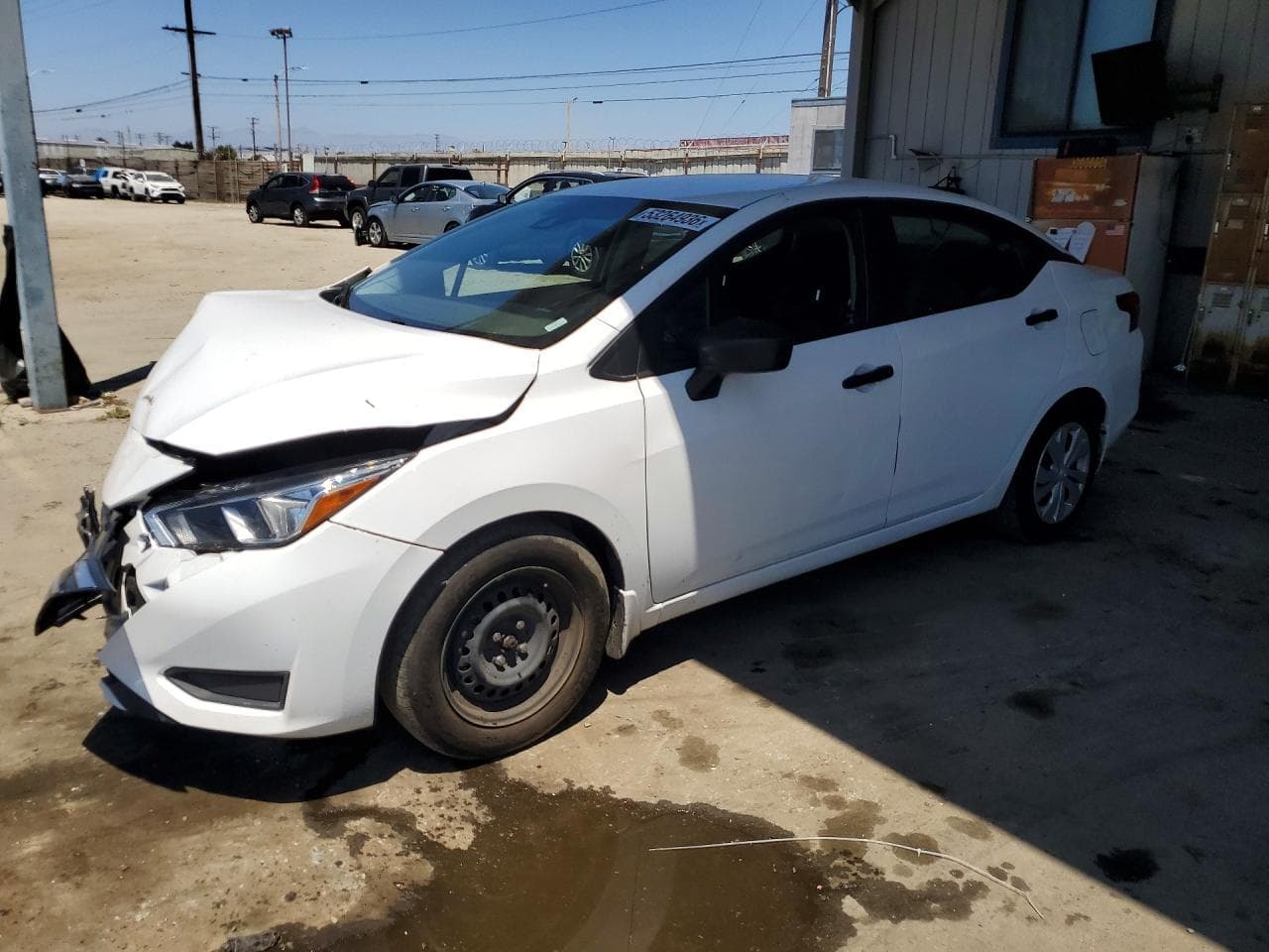 NISSAN VERSA